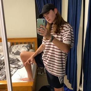 Meet your Posher, Ally